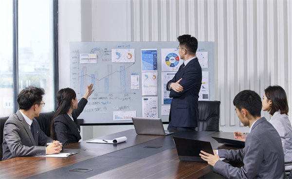 強化集團風險防控，確保穩(wěn)健運營，守護企業(yè)安全