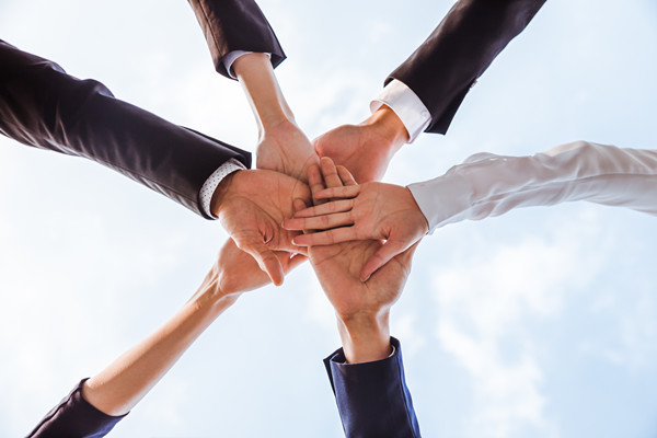 集團(tuán)管控?cái)?shù)字化轉(zhuǎn)型，提升企業(yè)管控水平與競(jìng)爭(zhēng)力